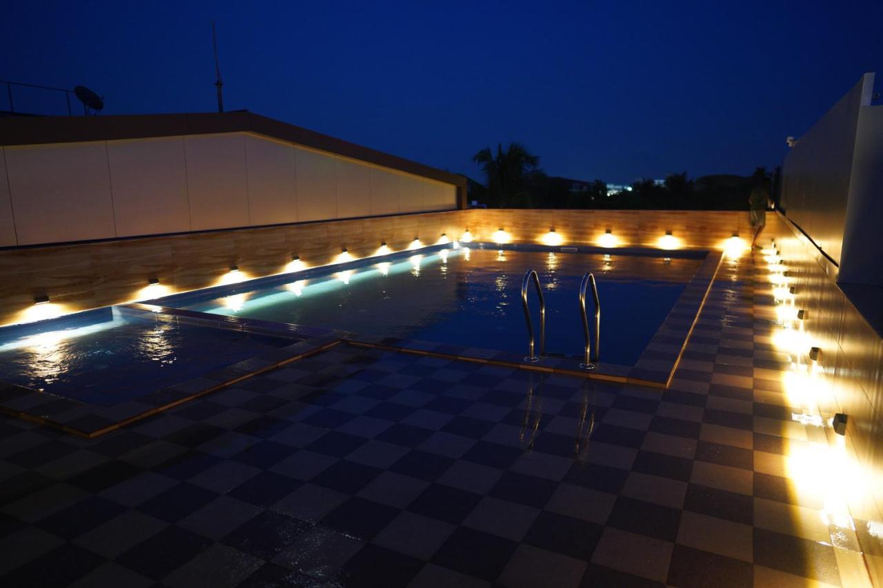 Hotel Newline Orchid Guruvāyūr Kültér fotó